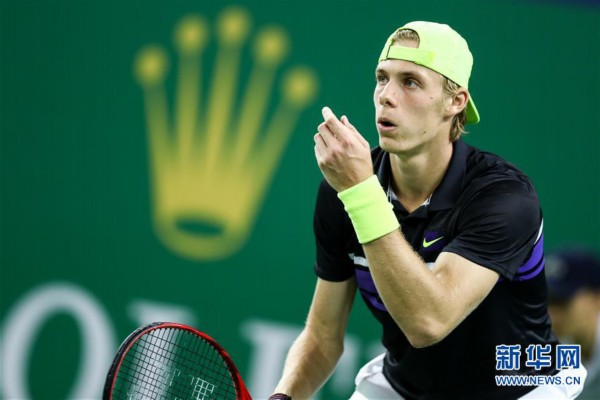 引入简单的 引入简单的